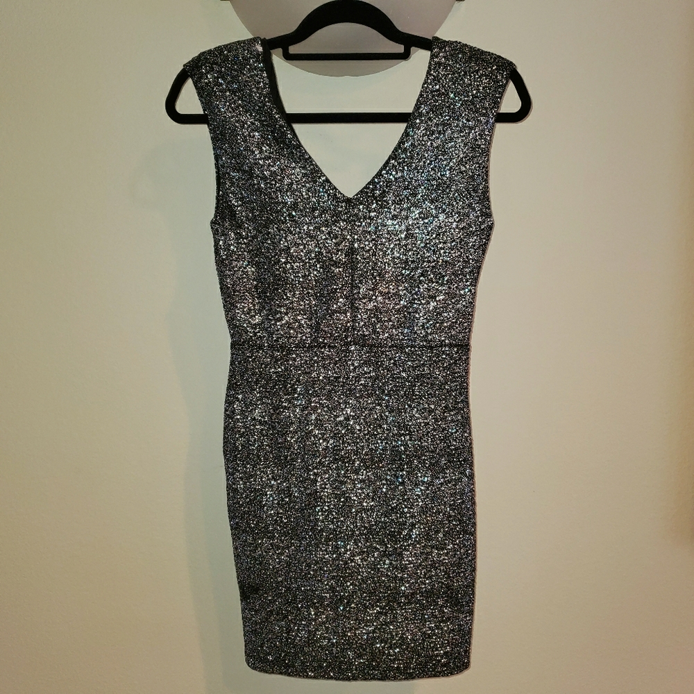 PERFECT NYE BLACK/SILVER COCKTAIL DRESS